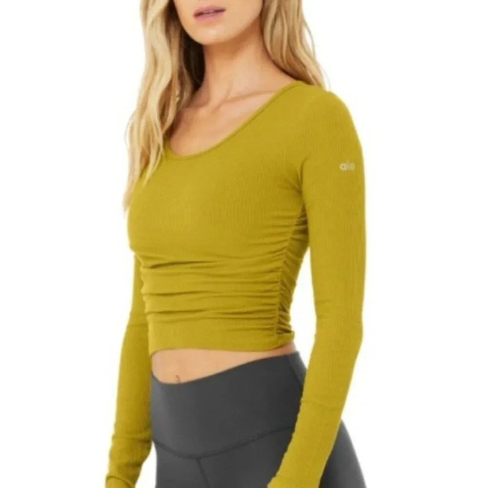 alo Gather Long Sleeve Rib Crop Top Chartreuse NWT XS
